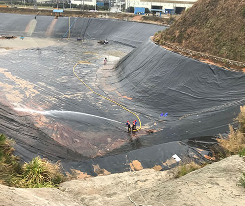 北戴河废水池清理